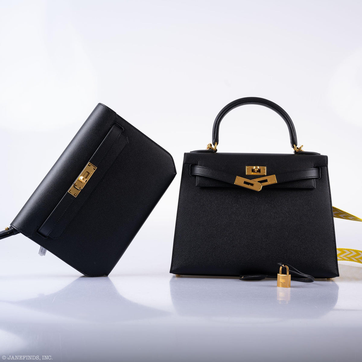 Hermes Kelly 28 Sellier Black Epsom with Gold Hardware - 2021, Z