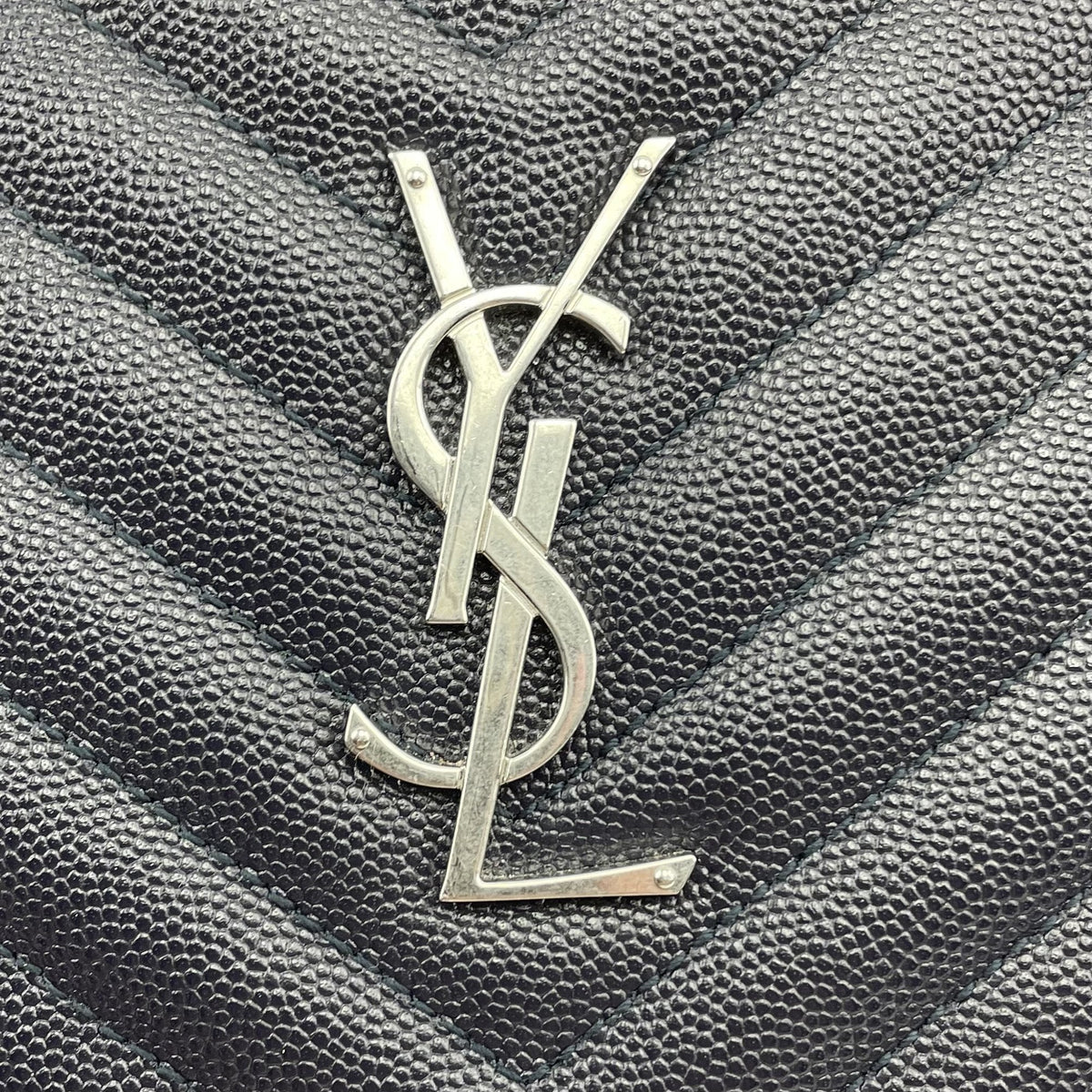 SAINT LAURENT Vinyle YSL Round Quilted Grain de Poudre Crossbody Blue