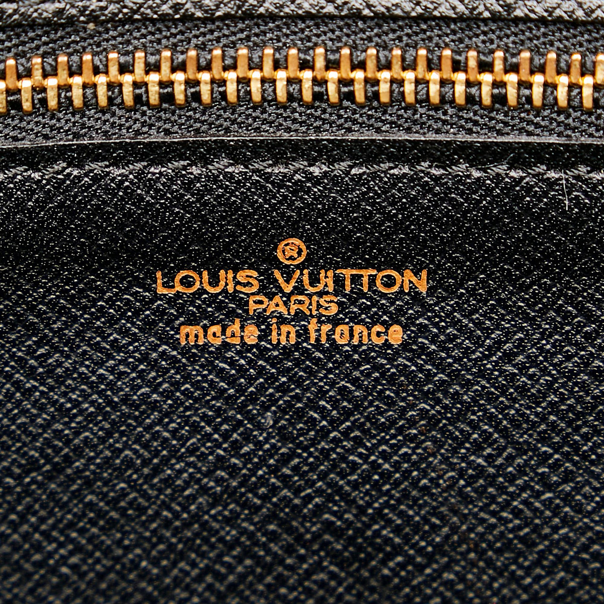 Louis Vuitton Epi Art Deco Clutch (SHG-27984)
