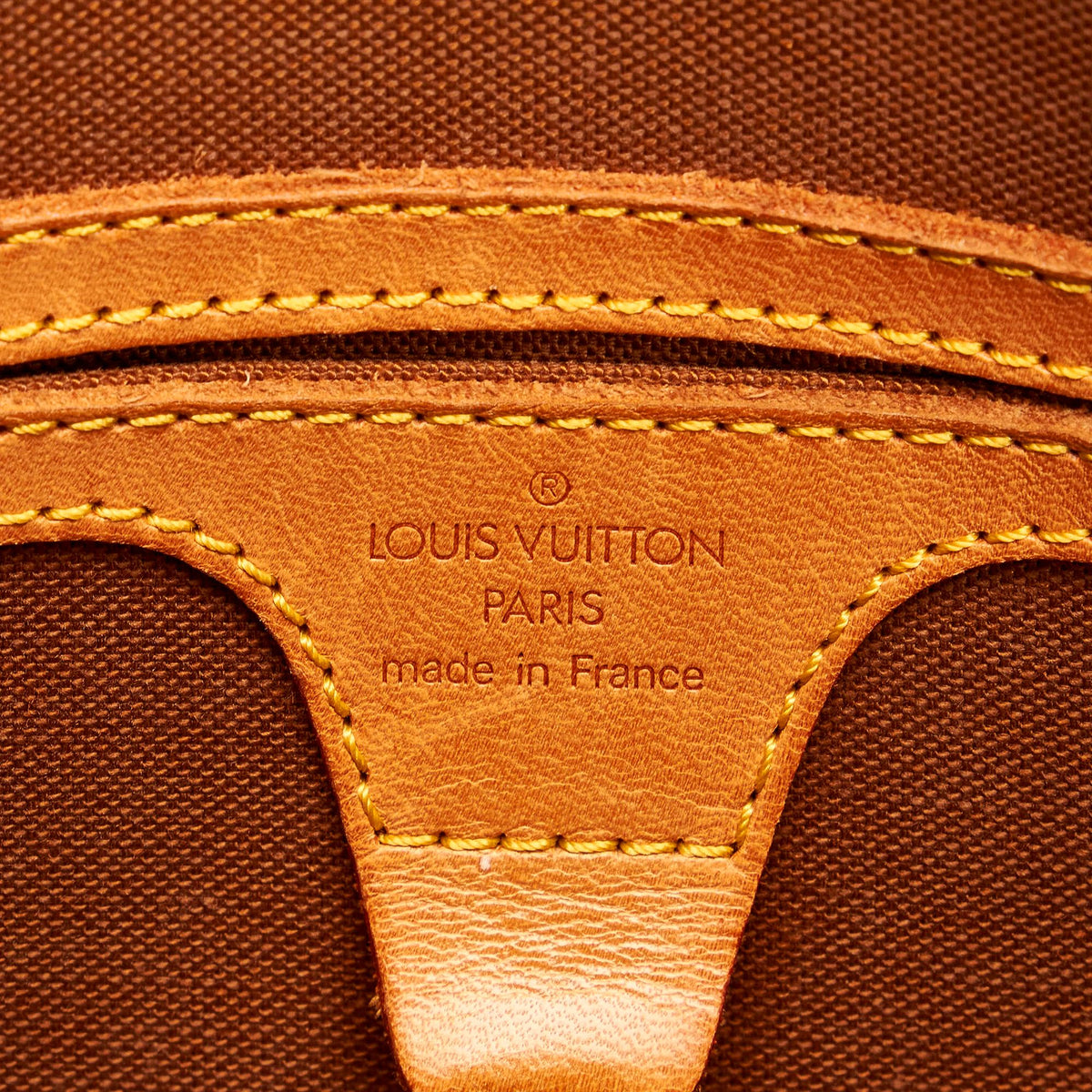 Louis Vuitton Monogram Ellipse PM (SHG-28151)