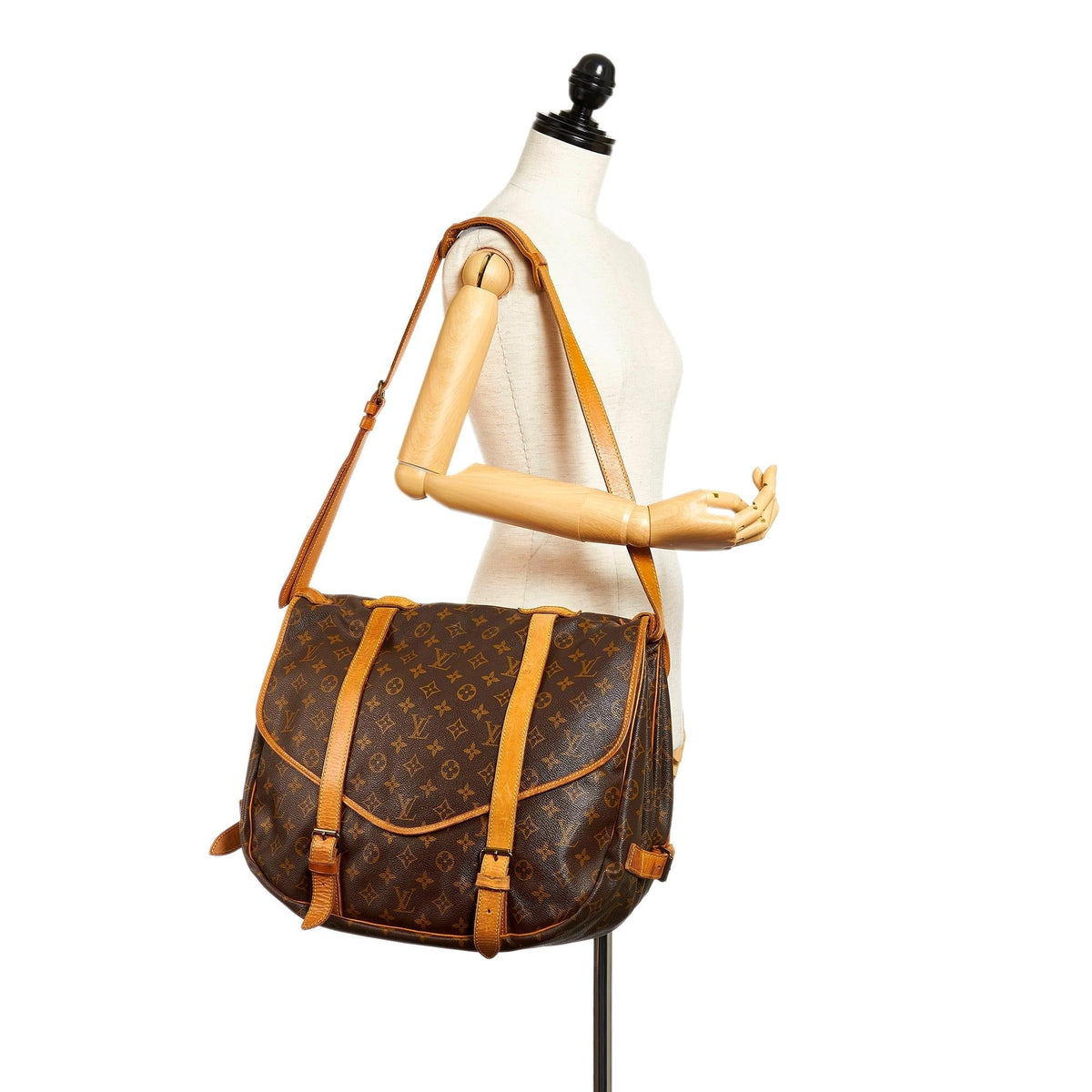 Louis Vuitton Monogram Saumur 43 (SHG-27699)