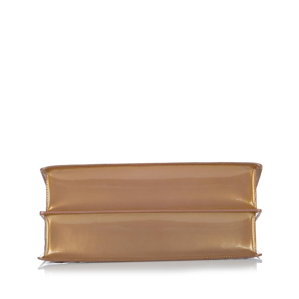 Louis Vuitton Vernis Amarante Deese GM (SHG-23887)