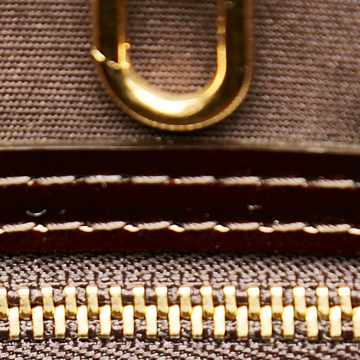 Louis Vuitton Vernis Avalon MM (SHG-27123)