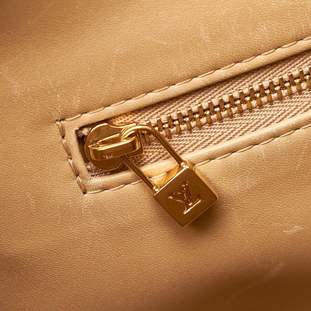 Louis Vuitton Vernis Houston (SHG-27330)