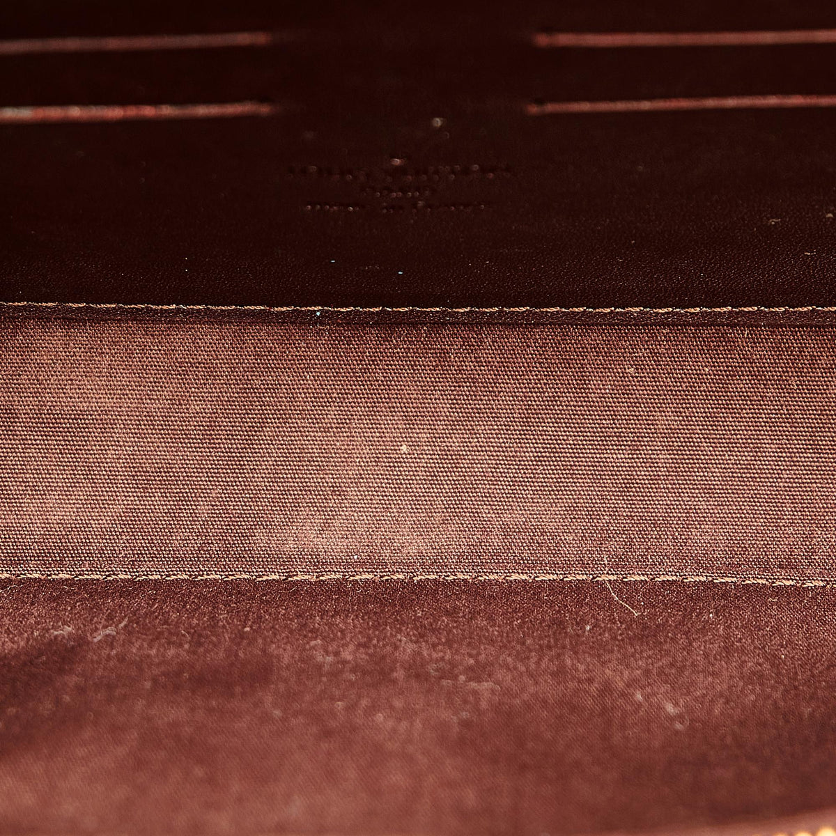 Louis Vuitton Vernis Rossmore (SHG-26528)