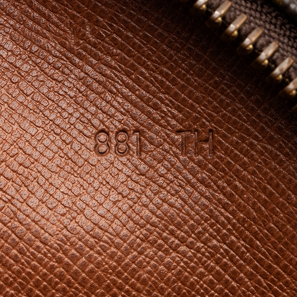 Louis Vuitton Vintage Monogram Canvas Marly Dragonne GM Clutch - FINAL SALE (SHF-17453)