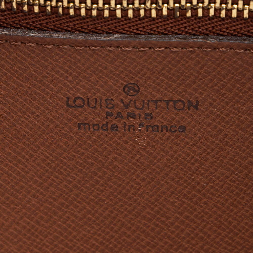 Louis Vuitton Vintage Monogram Canvas Marly Dragonne GM Clutch - FINAL SALE (SHF-17453)