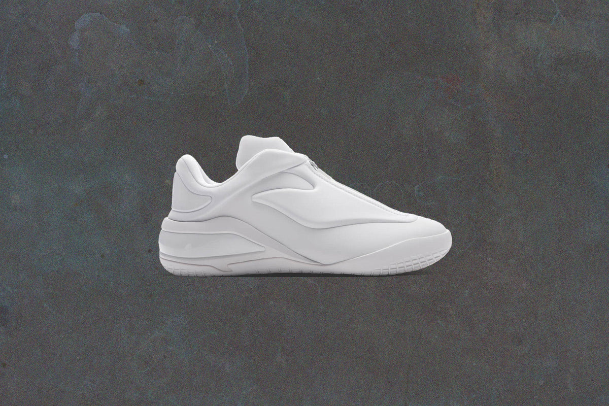 Shai 001 'Clean Slate' - White/White